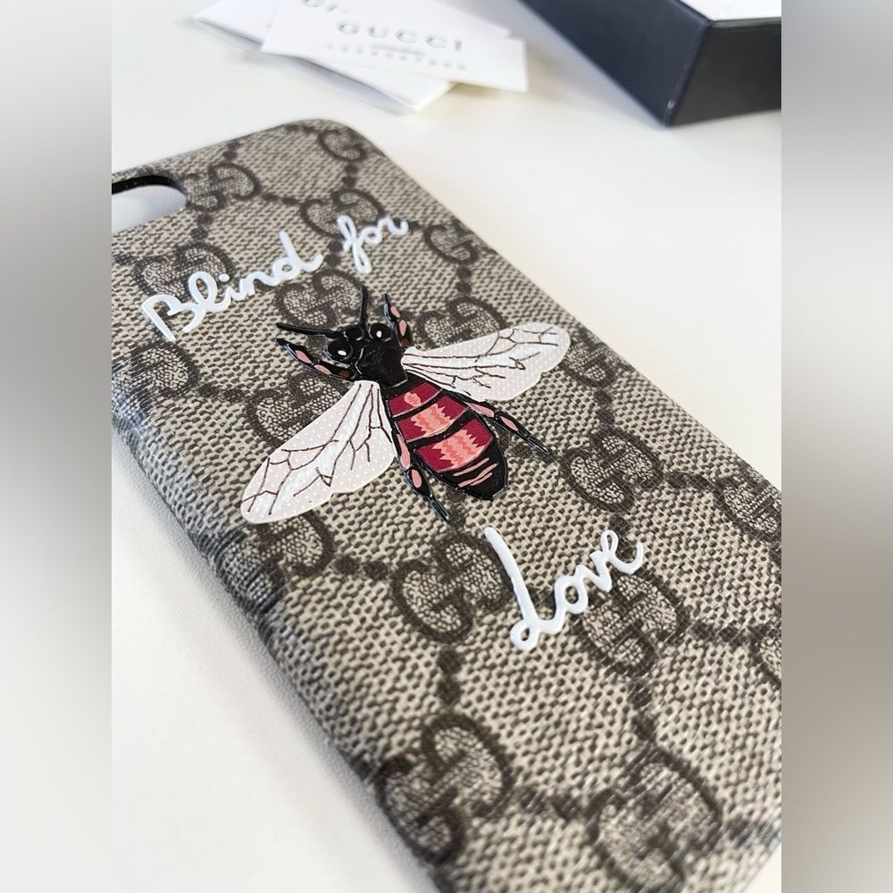 New authentic Gucci Iphone 7/8 phone case 208/016 - Picture 11 of 12